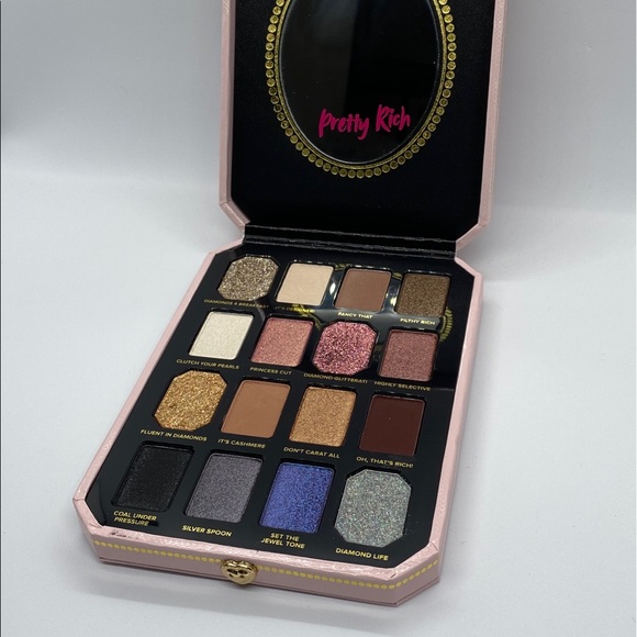 Too Faced Pretty Rich Eye Shadow Palette - Picture 2 of 5